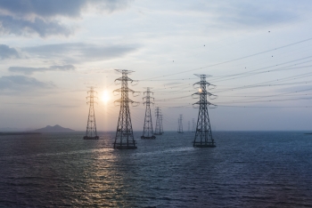 https://www.alphanewberry.com/files/gimgs/th-5_TRANSMISSION_TOWERS_BIGGIE_50_INCHES.jpg